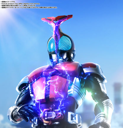 S.H.Figuarts（真骨彫製法） 仮面ライダーカブト ライダーフォーム 20th Anniversary Ver.