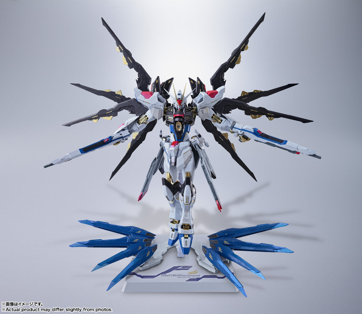 METAL BUILD ストライクフリーダムガンダム ＜リバイバル版＞
