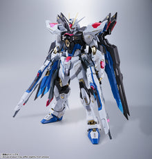 METAL BUILD ストライクフリーダムガンダム ＜リバイバル版＞