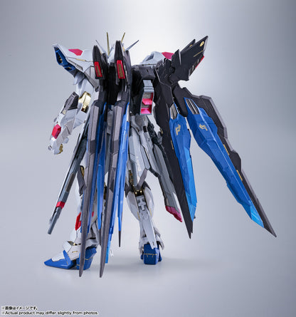 METAL BUILD ストライクフリーダムガンダム ＜リバイバル版＞
